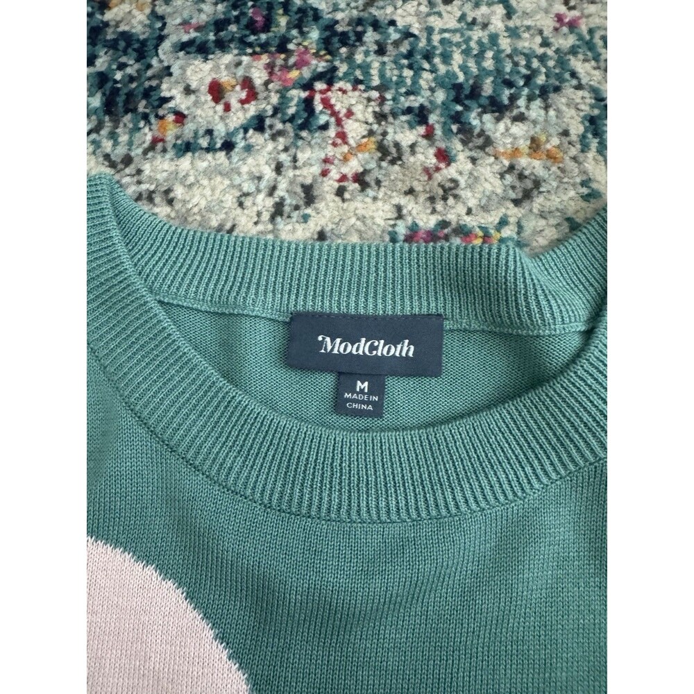 Modcloth Retro Rainbow Wave Crewneck Sweater Size Medium - Picture 4 of 6
